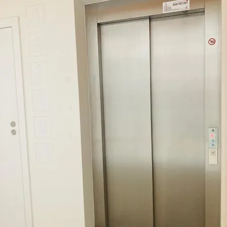 Apartment Square Space